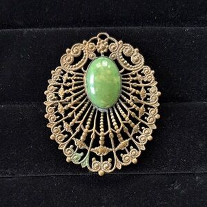 Vintage Gold/Bronze-toned Green Stone Filigree Peacock Brooch